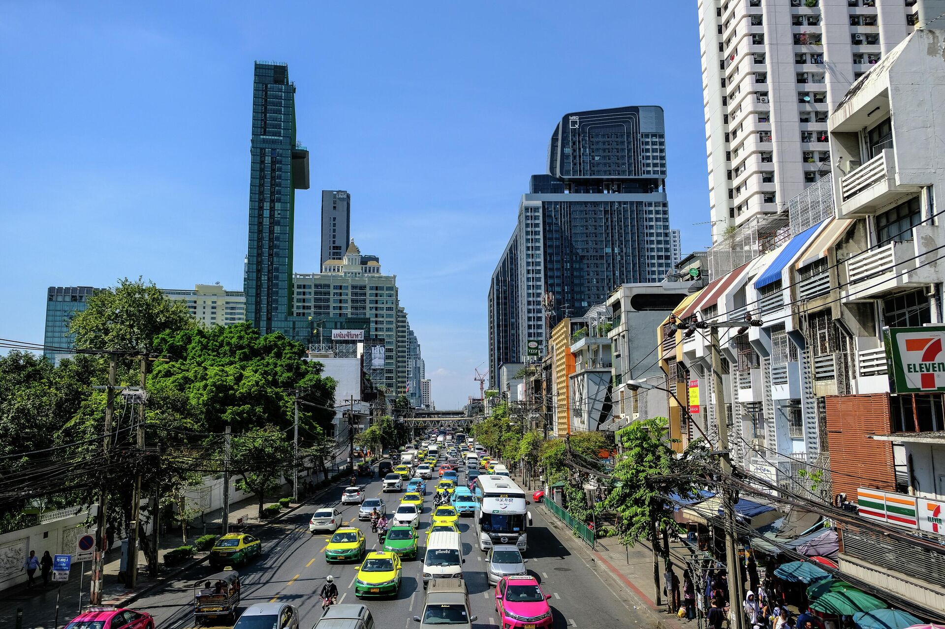 Дорожное движение в Бангкоке, Таиланд - Sputnik Беларусь, 1920, 07.04.2026