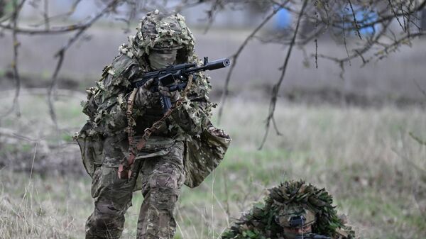 Боевое слаживание штурмовиков группировки войск Запад на Харьковском направлении СВО - Sputnik Беларусь