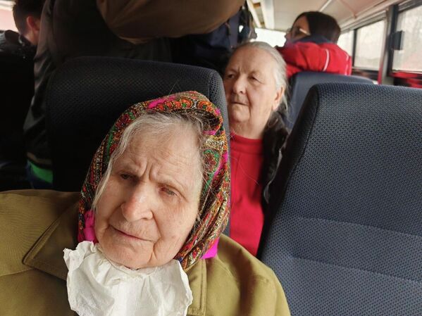 Российский омбудсмен Татьяна Москалькова встретилась с освобожденными из украинского плена жителями Курской области. - Sputnik Беларусь