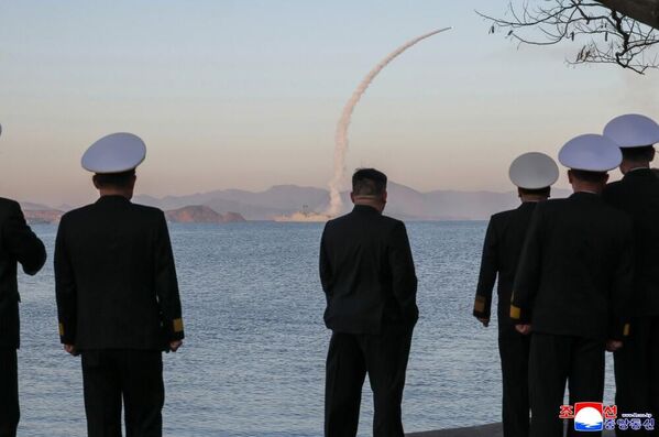  Испытательные пуски противокорабельных и стратегических крылатых ракет в КНДР