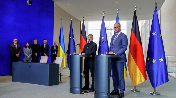 Фридрих Мерц на брифинге с Владимиром Зеленским - Sputnik Беларусь