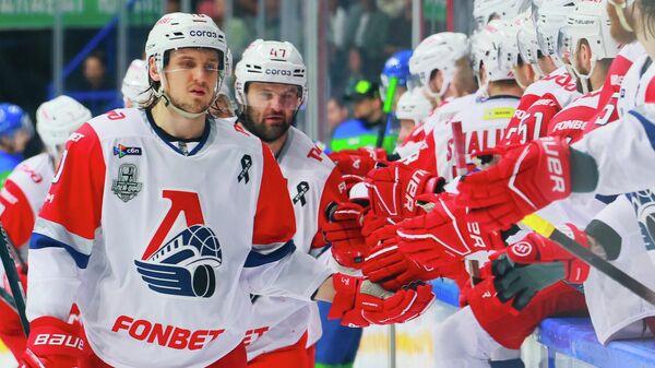 "Локомотив" стал первым полуфиналистом Кубка Гагарина