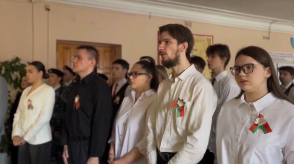 Участники акции Наши семейные книги памяти - Sputnik Беларусь