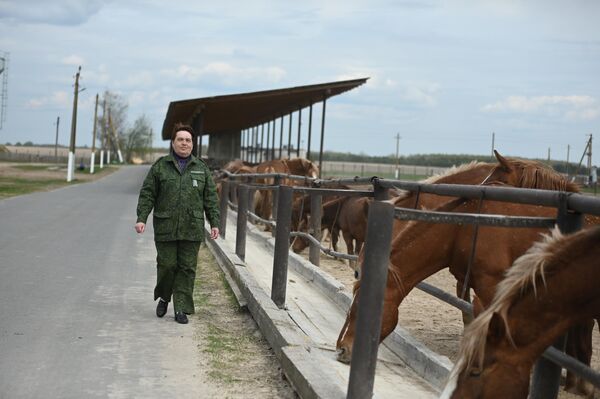Ведущий зоотехник Оревичского лесничества Елена Болдырева - Sputnik Беларусь