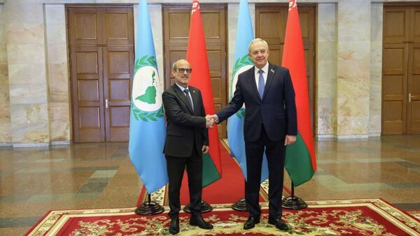 Встреча председателя Палаты представителей Национального собрания Беларуси Игоря Сергеенко с Председателем Парламента стран Латинской Америки и Карибского бассейна Роландо Патрисио Гонсалесом - Sputnik Беларусь