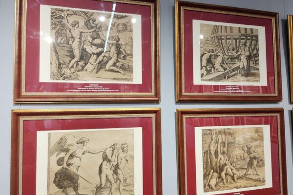 Выставка гравюр и литографий по мотивам творчества Рафаэля в Витебском художественном музее - Sputnik Беларусь