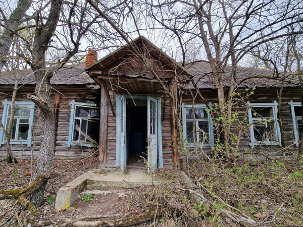 Здание сельской больницы в Оревичах. - Sputnik Беларусь