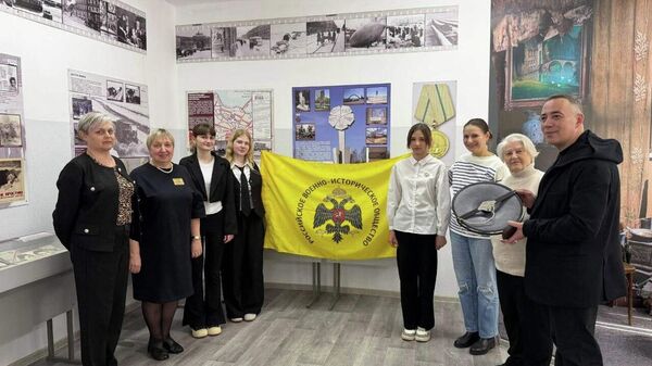 Витебской школе передали приемник из блокадного Ленинграда - Sputnik Беларусь