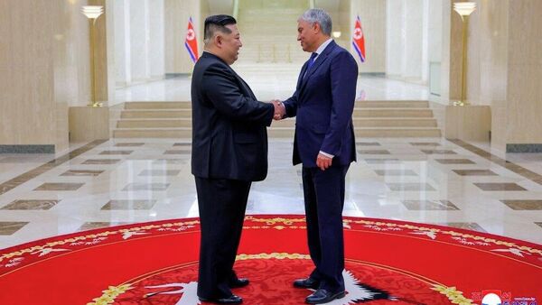 Визит председателя Госдумы РФ В. Володина в КНДР - Sputnik Беларусь