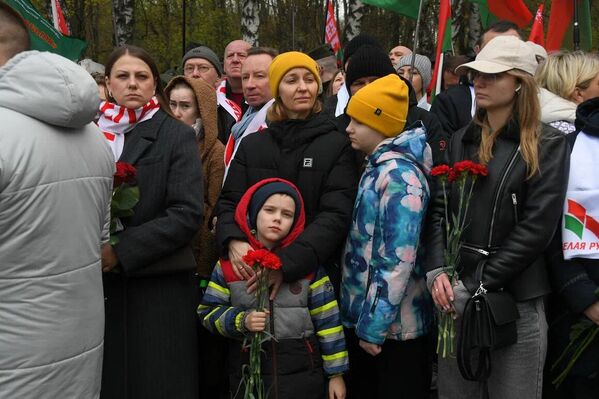 Траурная церемония, приуроченная к 40-й годовщине Чернобыльской трагедии - Sputnik Беларусь