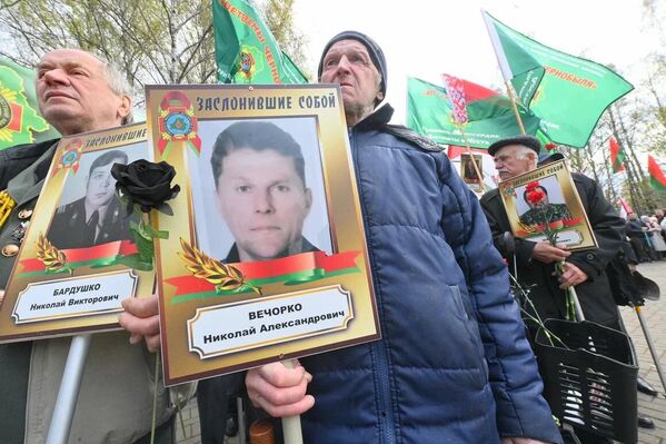 Траурная церемония, приуроченная к 40-й годовщине Чернобыльской трагедии - Sputnik Беларусь