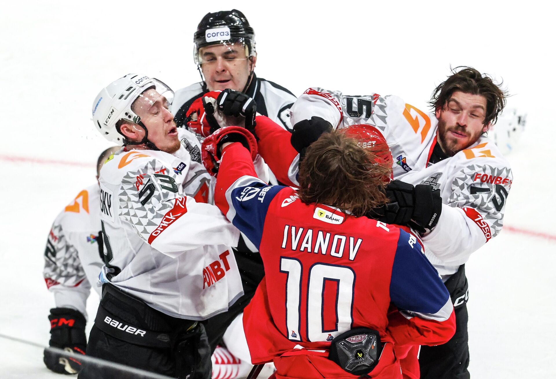 Эпизод драки - Sputnik Беларусь, 1920, 26.04.2026