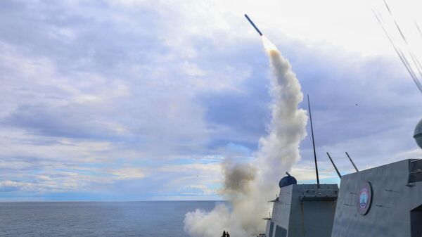 Пуск ракеты Tomahawk с американского эсминца - Sputnik Беларусь