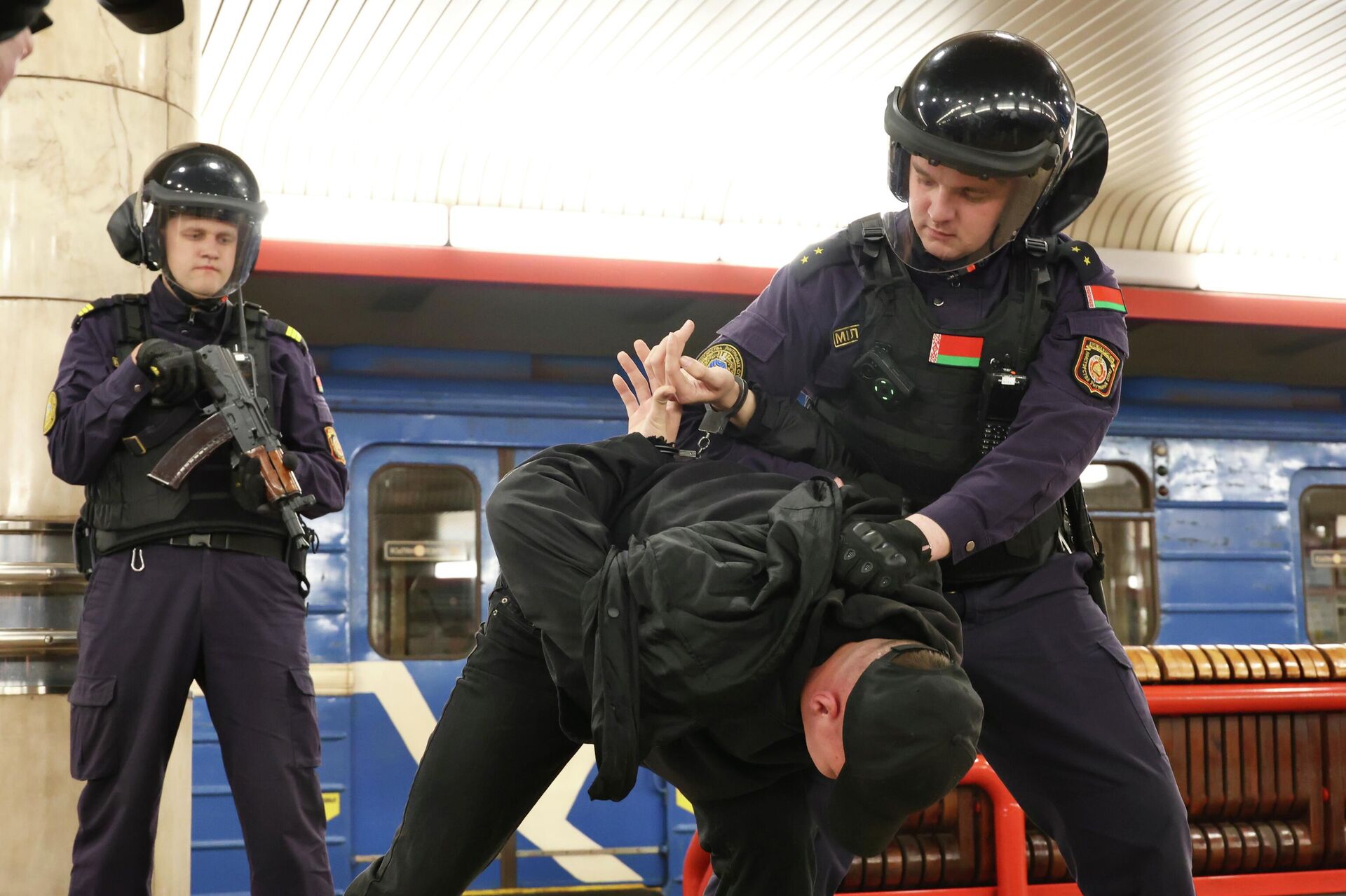 Учения в метро - Sputnik Беларусь, 1920, 30.04.2026