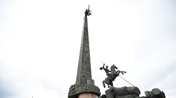 Монумент Победы по Поклонной горе в Москве - Sputnik Беларусь