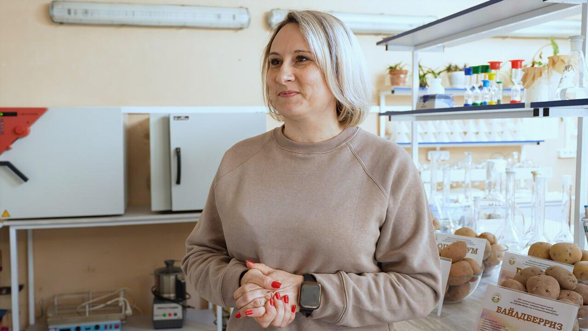 Юлия Гунько, заведующий отделом селекции картофеля НПЦ НАН Беларуси по картофелеводству и плодоовощеводству - Sputnik Беларусь, 1920, 05.05.2026