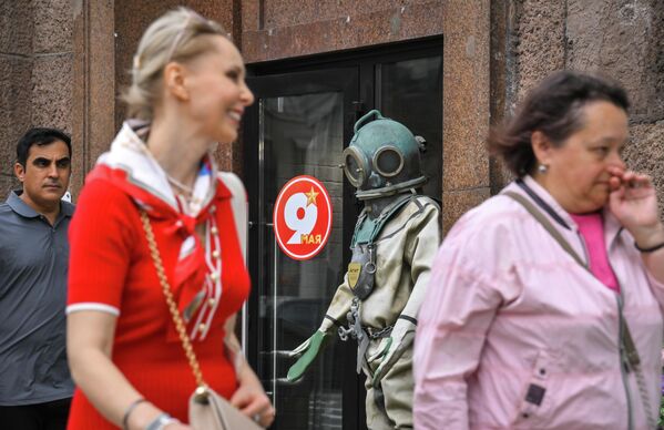 Оформление к празднованию Дня Победы в центре Москвы - Sputnik Беларусь