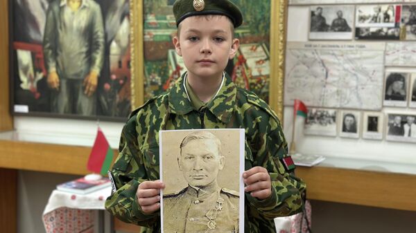 Вел в бой старшина: школьник рассказал о подвиге прадеда, штурмовавшего Берлин  - Sputnik Беларусь