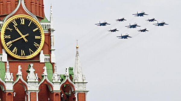 Рэпетыцыя паветранай часткі парада Перамогі ў Маскве - Sputnik Беларусь