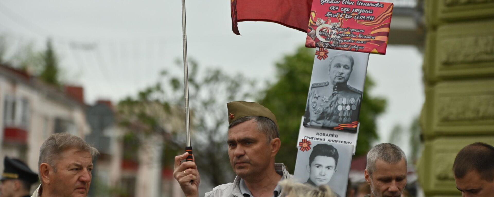 Парад тэхнікі і партрэты герояў: Гомель святкуе 9 мая - Sputnik Беларусь, 1920, 09.05.2026