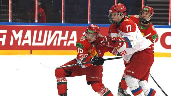 Молодежная сборная Беларуси по хоккею обыграла россиян на Кубке Будущего - Sputnik Беларусь
