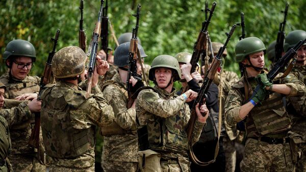 Новобранцы украинской армии - Sputnik Беларусь