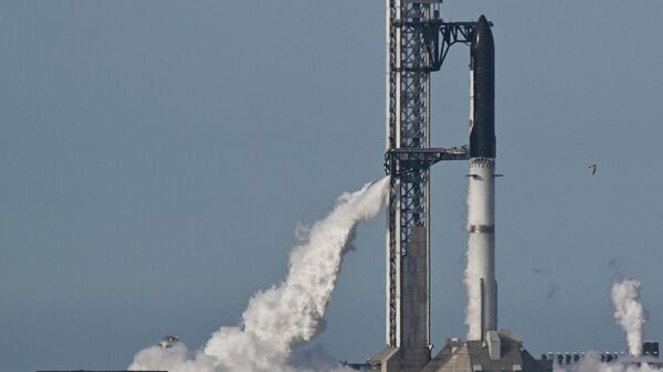 Ракета Starship S39 на старте - Sputnik Беларусь