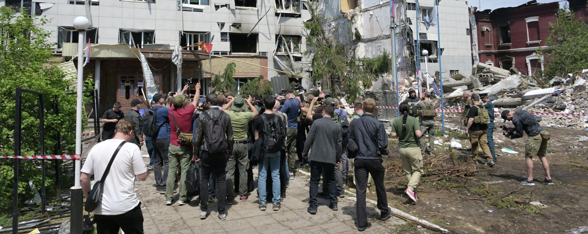 Прадстаўнікі СМІ з 19 краін на месцы трагедыі ў Старабельску ў ЛНР - Sputnik Беларусь, 1920, 29.05.2026