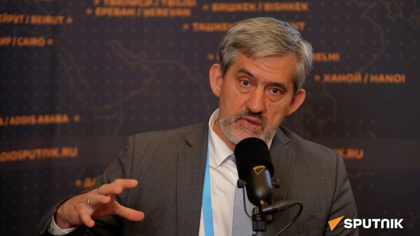 ИИ, 5G и спутниковая связь будут формировать будущее телекоммуникаций - Sputnik Беларусь