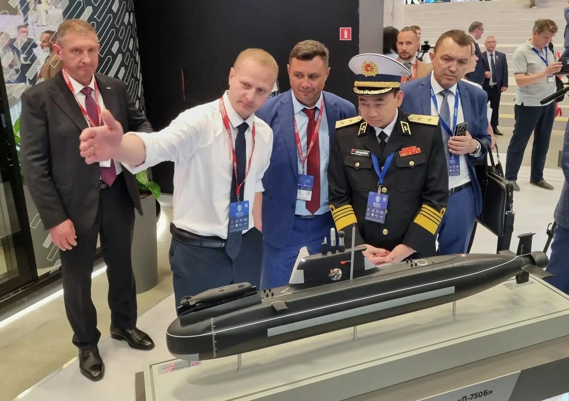 Представитель китайской делегации на МВМС-2026 в Кронштадте - Sputnik Беларусь, 1920, 11.06.2026