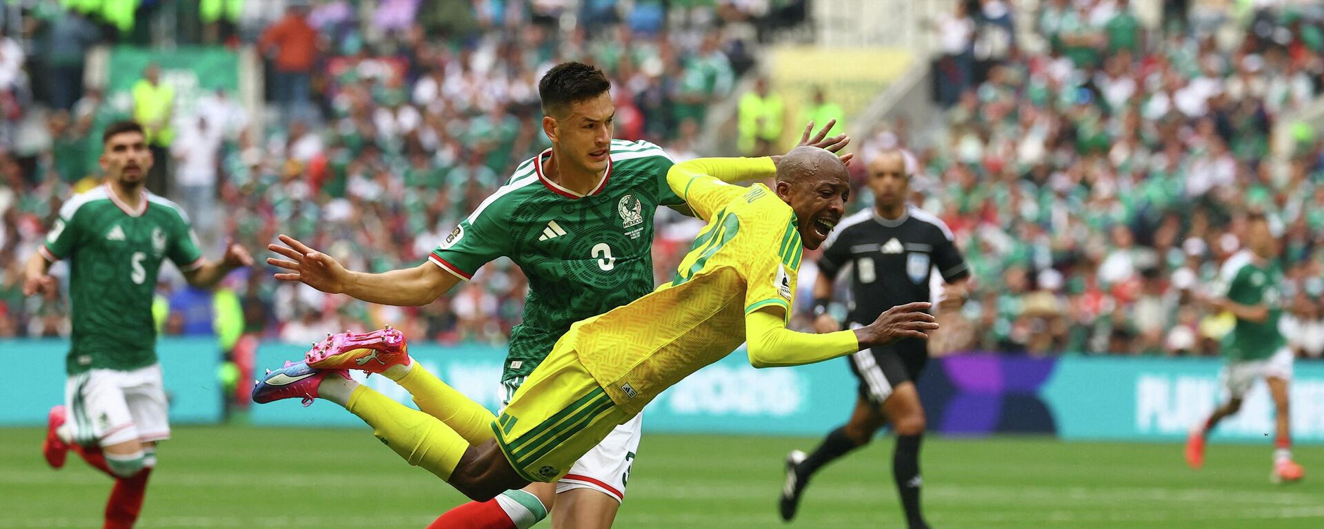 Чэмпіянат свету па футболе FIFA 2026 - Група А - Мексіка супраць Паўднёвай Афрыкі - Sputnik Беларусь, 1920, 12.06.2026