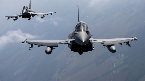 Военные истребители Eurofighter Typhoon ВВС Италии - Sputnik Беларусь
