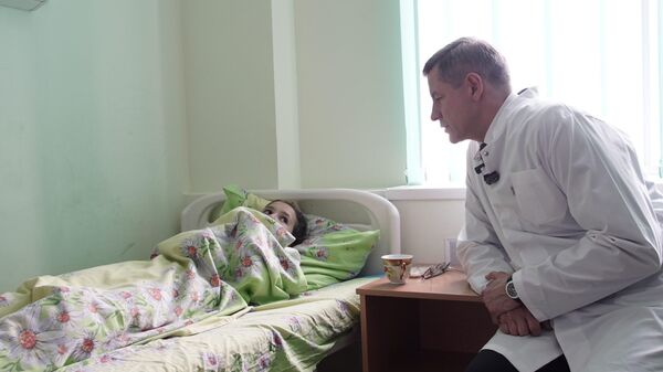 Врио губернатора Брянской области Егор Ковальчук посетил в больнице белорусов, пострадавших от атаки ВСУ - Sputnik Беларусь