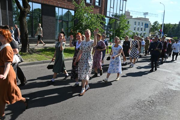 Последний мирный день воссоздали в Бресте накануне 22 июня Последний мирный день воссоздали в Бресте накануне 22 июня - Sputnik Беларусь