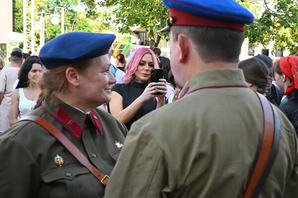 Последний мирный день воссоздали в Бресте накануне 22 июня Последний мирный день воссоздали в Бресте накануне 22 июня - Sputnik Беларусь