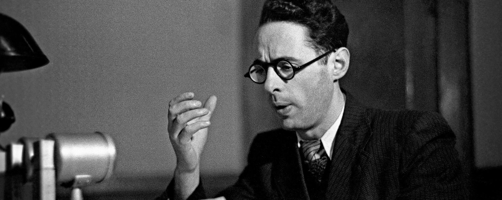 Голосом Левитана. К 85-летию создания Совинформбюро Голосом Левитана. К 85-летию создания Совинформбюро - Sputnik Беларусь, 1920, 23.06.2026