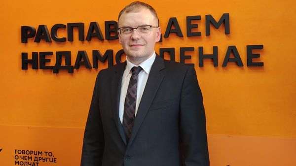 Козлов: Росси нельзя терять время, пока Запад открыто готовится к  войне - Sputnik Беларусь