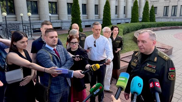 Міністр абароны Беларусі Віктар Хрэнін - Sputnik Беларусь