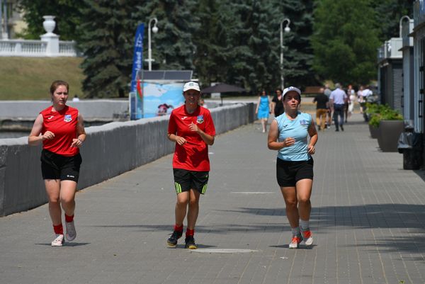 Жареное солнце больших городов: спасение от зноя в Минске и окрестностях (фото) - Sputnik Беларусь