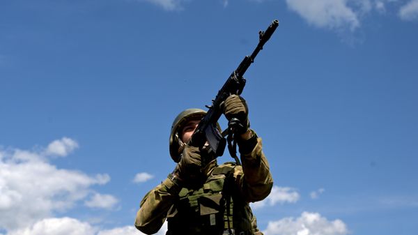 Боевая подготовка штурмовых подразделений бригады Волки в ЛНР - Sputnik Беларусь