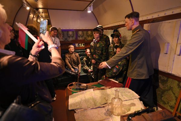 Поезд победы в Минске Поезд победы в Минске - Sputnik Беларусь