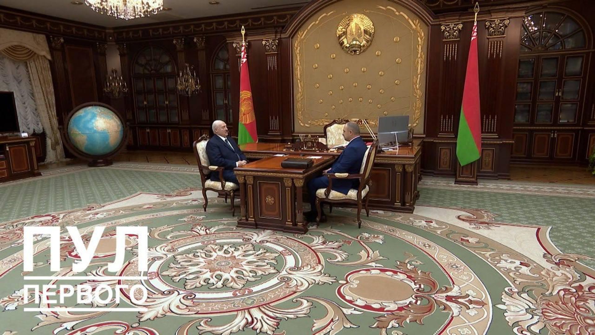 Лукашенко принял с докладом президента НОК Беларуси Лукашенко принял с докладом президента НОК Беларуси