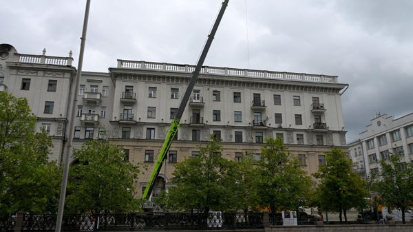 Дом на улице Ленина в Минске после пожара - Sputnik Беларусь
