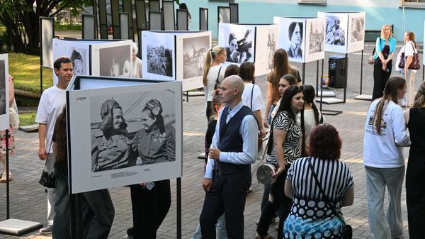 Фотовыставка агентства Sputnik Беларусь открылась в Витебске - Sputnik Беларусь