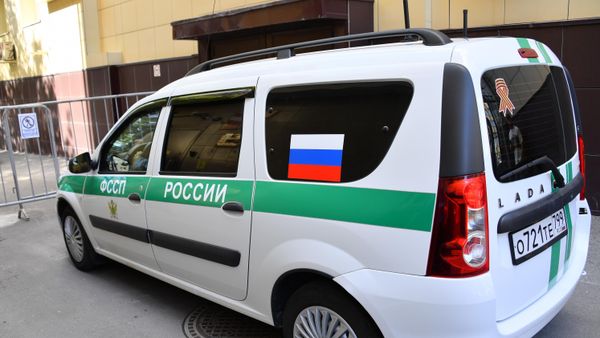 Автомобиль Федеральной службы судебных приставов РФ - Sputnik Беларусь