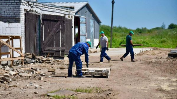 Бригада из Узбекистана в Глубокском районе будет заниматься строительством - Sputnik Беларусь