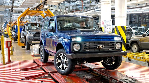Обновленная Niva Legend - Sputnik Беларусь