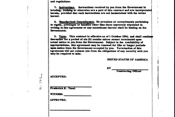 Рассекреченный в 2007 году контракт Тумаша с американским правительством Рассекреченный в 2007 году контракт Тумаша с американским правительством - Sputnik Беларусь