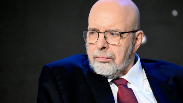 Саймс: Россию вынуждают применить силу против западных сообщников Украины - Sputnik Беларусь