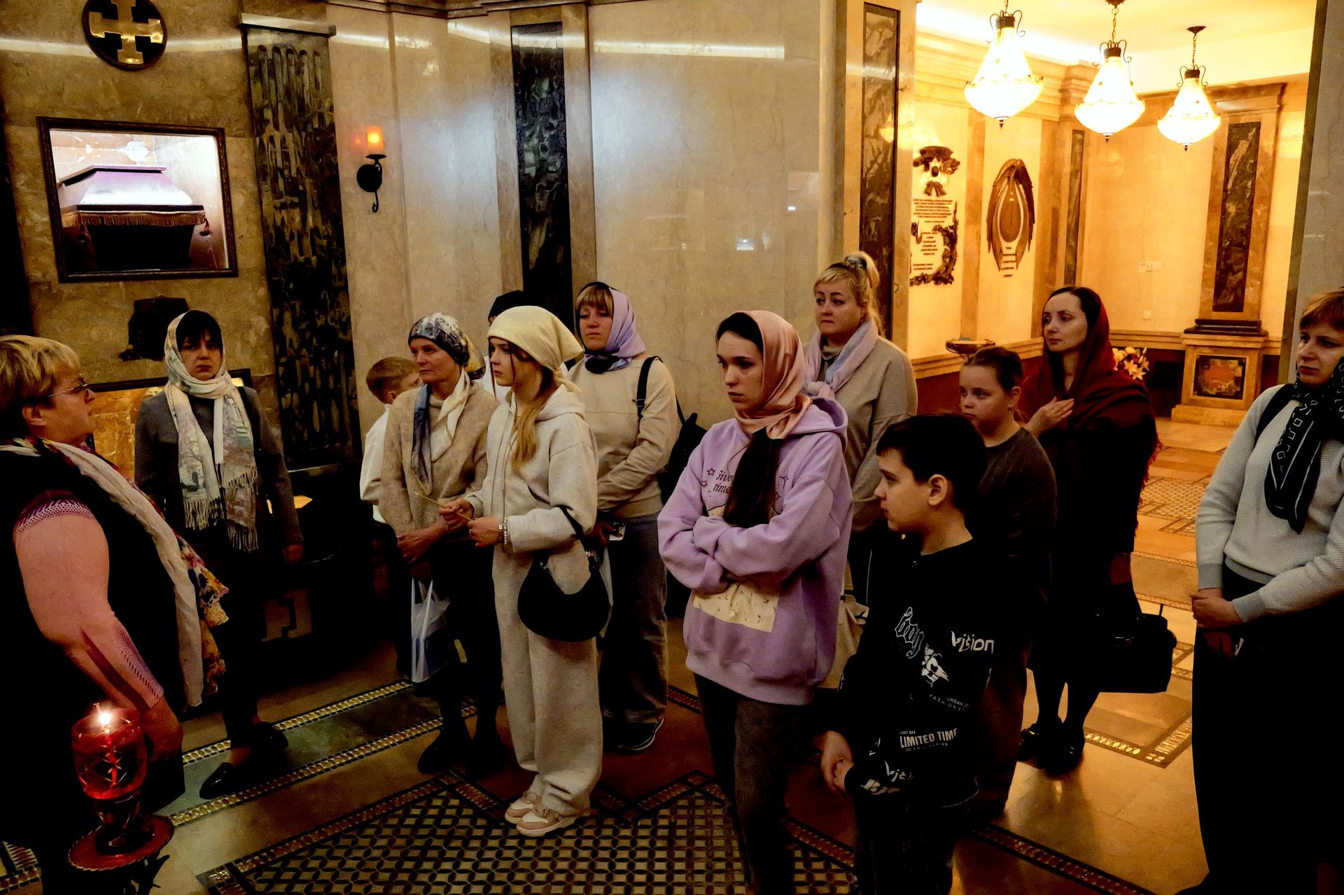 Участники группы психологической помощи в Крипте Храма-Памятника в честь Всех Святых - Sputnik Беларусь, 1920, 04.08.2026